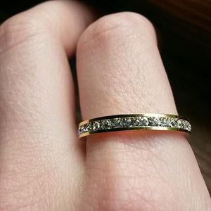 *NWOT* 14KT Gold CZ Diamond Wedding Ring